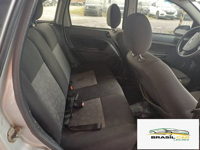 FIESTA FLEX 1.6 - Foto 5