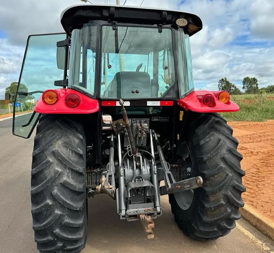 Massey Ferguson 4292 